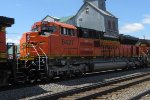 BNSF 8427